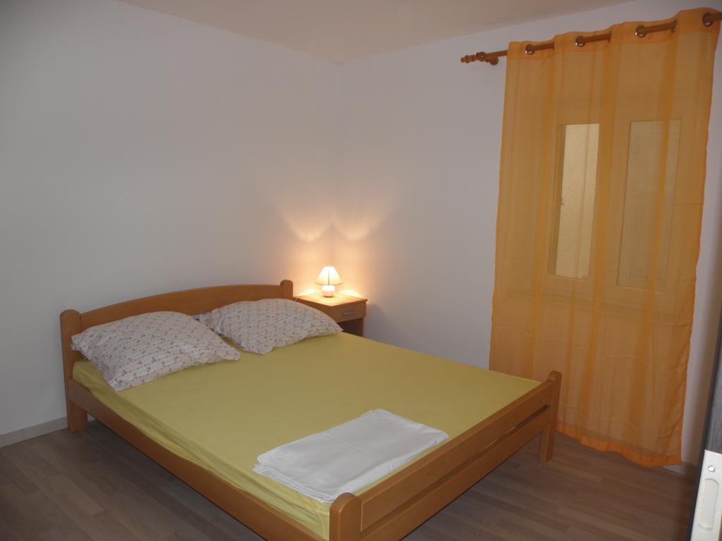 Apartment Jartic Betina  Exterior photo